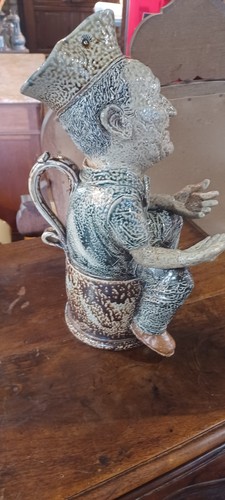 Pichet anthropomorphe ancien - anthropomorphe,