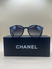 Lunettes de soleil Chanel