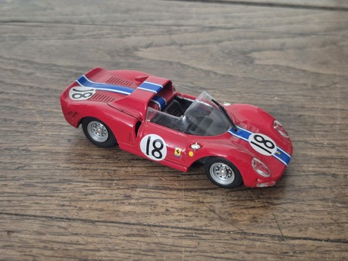 Voiture miniature ferrari - voiture,