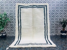 Tapis berbère marocain fait