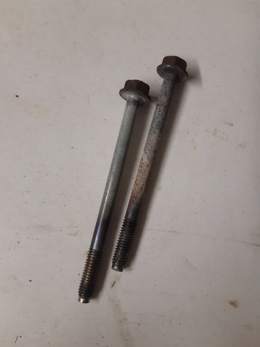 Vis echappement moteur - d,