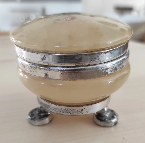 Petite boîte vintage ronde