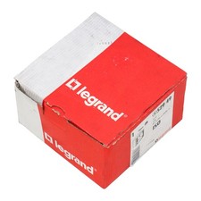 52949 LEGRAND, Prise murale 200/380V - 32A Hypra IP44 réversible 1 entrée ......