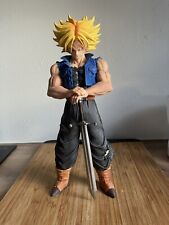 figurine dragon ball z  Trunks
