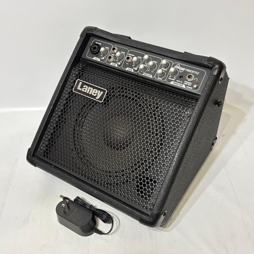 Amplificateur moniteur - de,