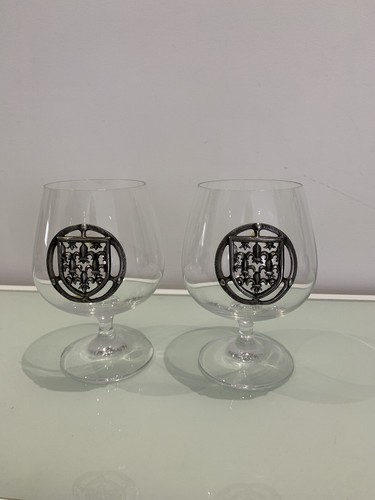 Verre cognac avec blason en - a,