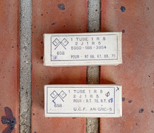 Lot de 2 lampes tubes radio