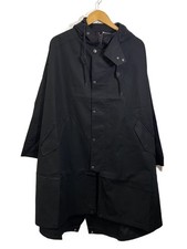 Un Manteau Cape De Champ