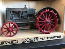 Tracteur CASE modele reduit