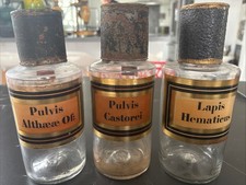 ANCIENS POTS A PHARMACIE VERRE