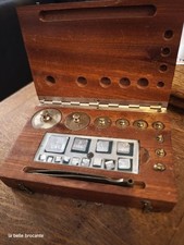 coffret de poids de bijouterie