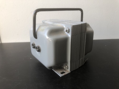 Transfo 220 110 volts - 110,