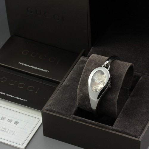 Montre quartz pour - à,