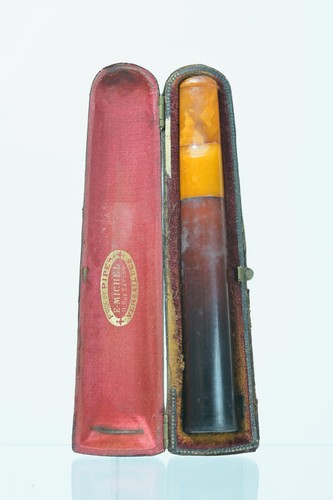 Ancien fume cigarette grand - cigarette,