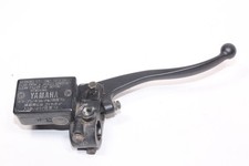 maître cylindre frein avant