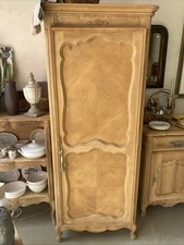 BONNETIÈRE ARMOIRE NOYER