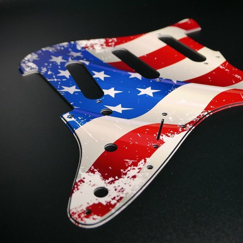 Pickguard fender strat - strat, •