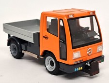 NZG 1/43 Mercedes Benz Unimog