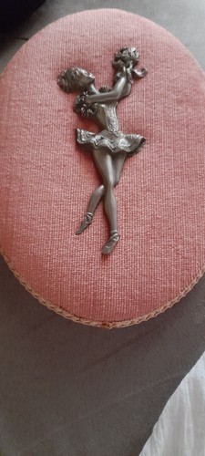 Cadre danseuse étain sur - en,