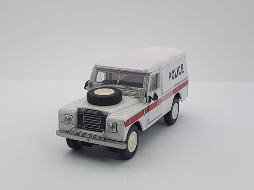 Land rover 109 - police, cararama