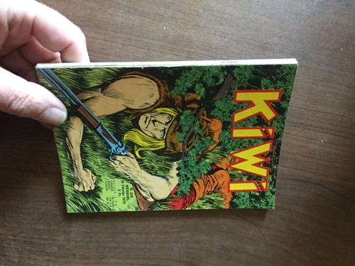 Petit format kiwi - 238, lug