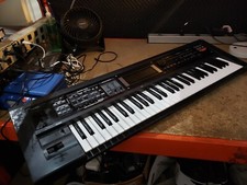 UNTESTED - Roland GW-8 Workstation - 61 Key Electronic Keyboard/Synth