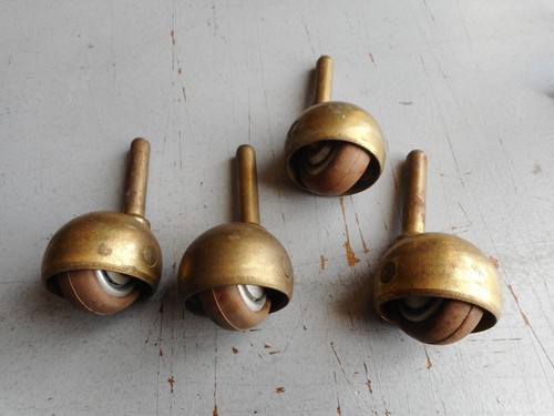 Roulette meubles vintage - roulette,