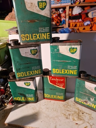 Lot bidons huile - bidons, oil