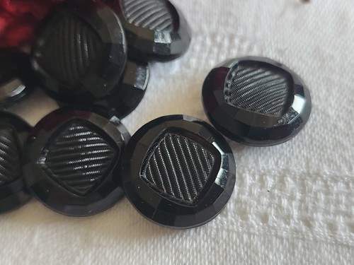 Lot boutons anciens verre - boutons, en