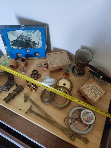 Lot brocante boîtes valeur - lot,