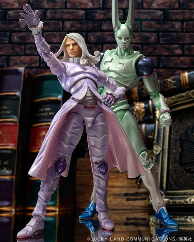 Super action statue - action,