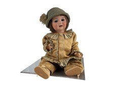 Poupée d'artiste Armand