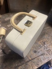 Vanity, Valise De Cabine