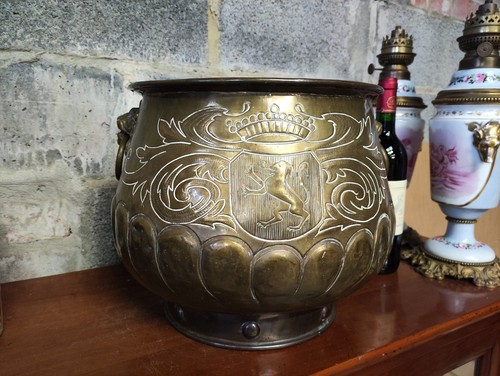 Grand cache pot ancien - , en