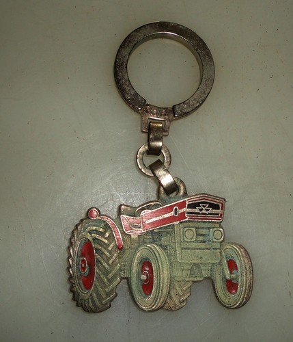 Porte clé tracteur massey - porte,