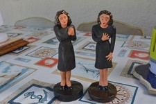 2 statuettes publicitaires