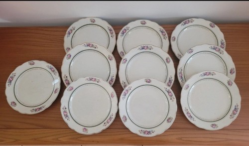 Anciennes assiettes plates - 10,