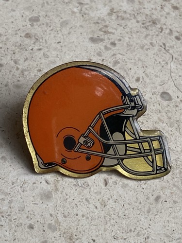Pin cleveland browns - pin’s,