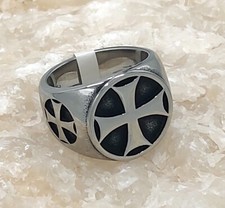 Bague Croix Templière Fond Noir Acier Inoxydable Templiers Franc-Maçonnerie
