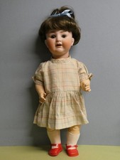 Poupée ancienne: craquante