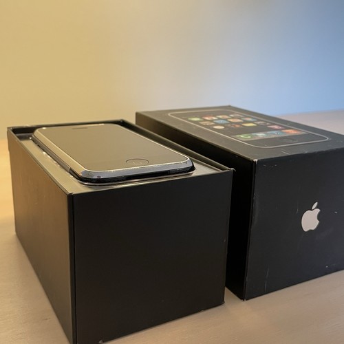 Apple iphone 8gb 1st - iphone,