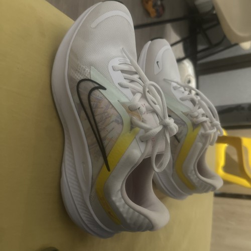 Chaussure nike - chaussure,