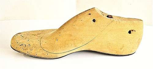 Ancienne forme bois pour - forme,