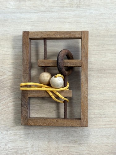 Casse tete bois - en,