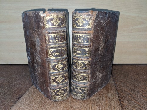 Livre ancien institution au - ancien-,