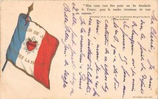 CPA GUERRE ATTENDANT LE COMBAT