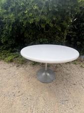 Table Ronde Pied Tulipe