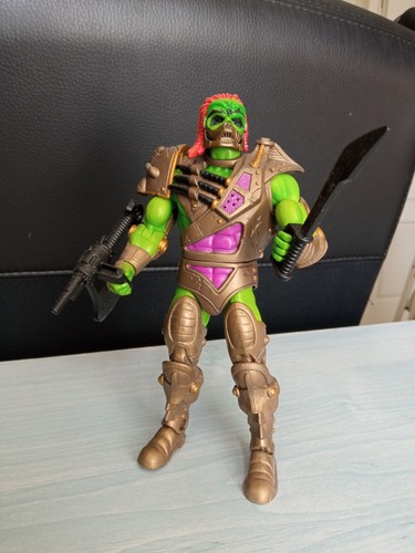 Karatti motu motuc maitres - karatti,