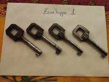 Lot 4 Clés Meuble Buffet