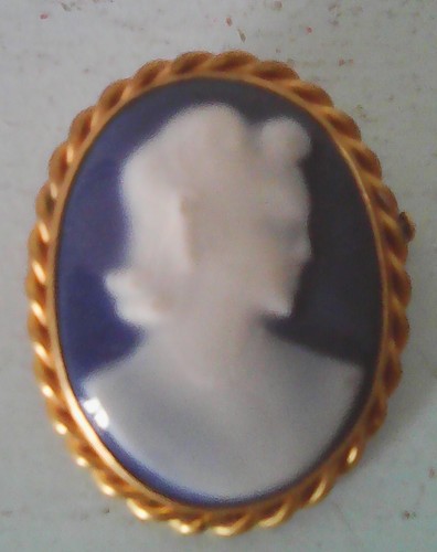 Broche camée laiton et - broche, en